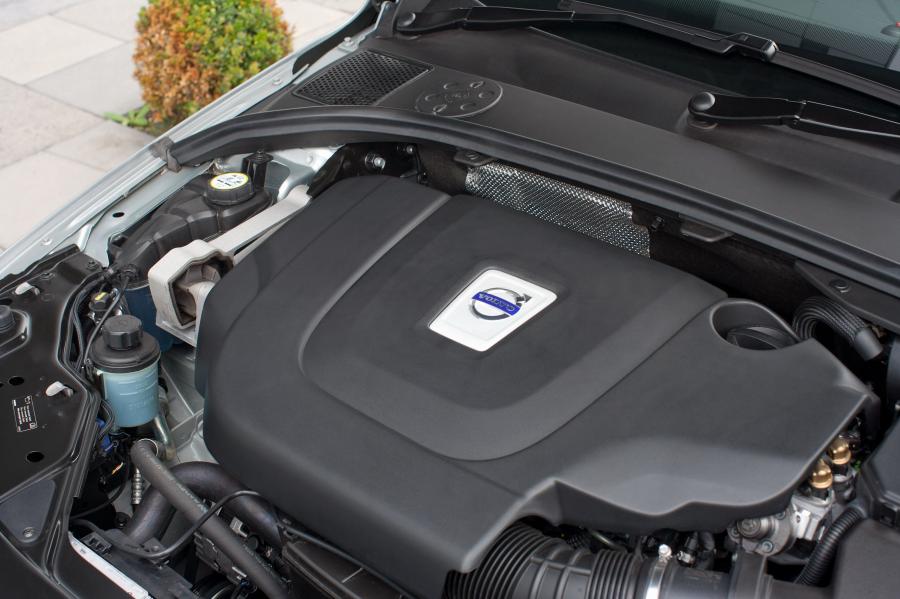  Volvo S80 2009 года  (фото 29 из 76)